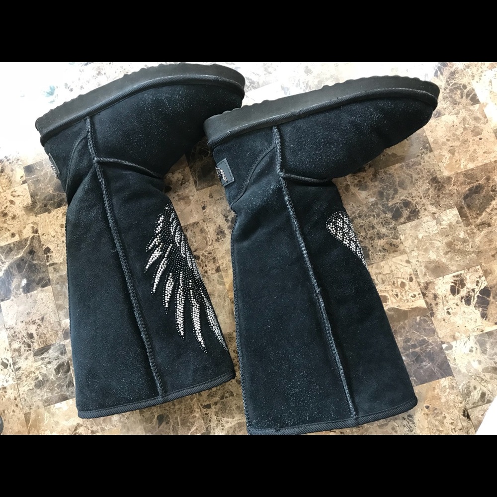 Secret Luxe Affair Australian boots - Picture 3 of 16